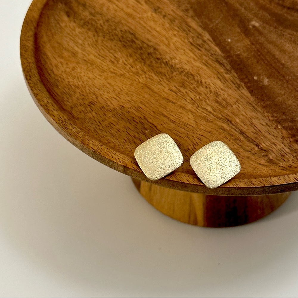 4/$15 Gold Hammered Texture Square Earrings